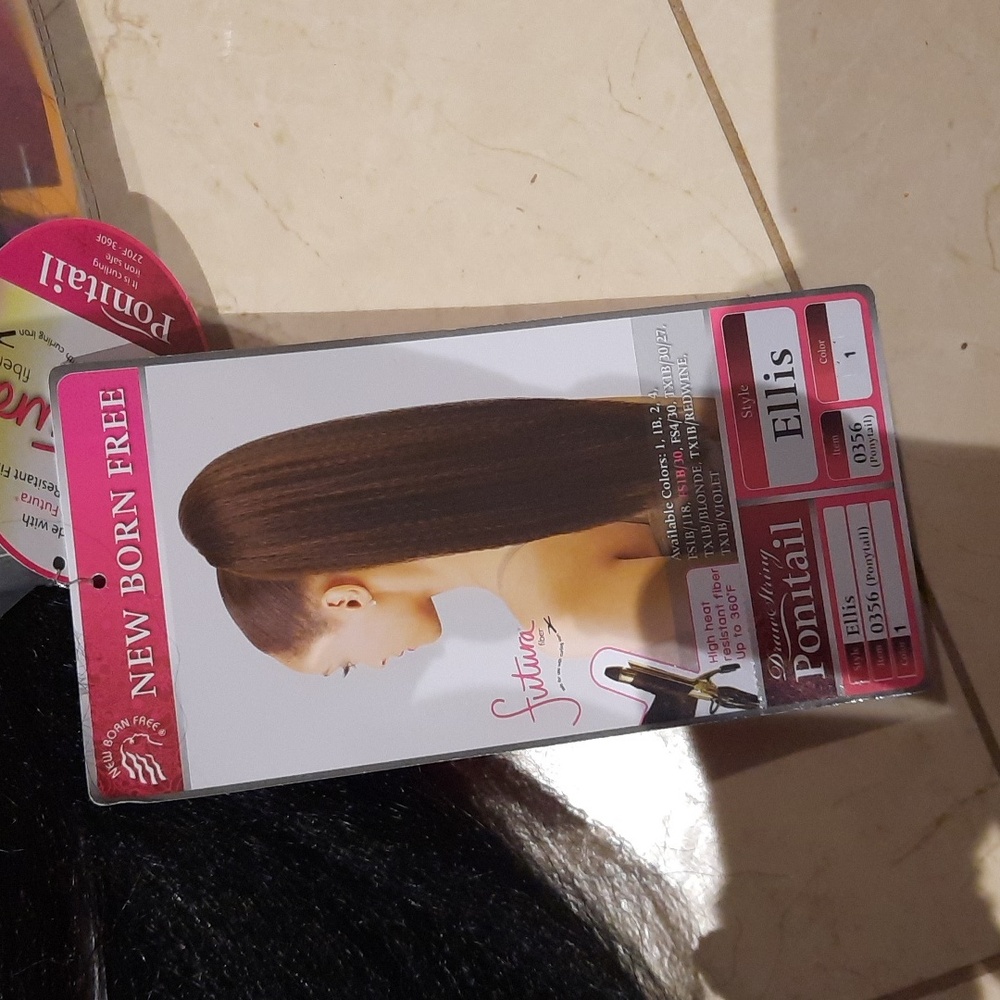 NIP 22" Classic LONG PONYTAIL EXTENSION
